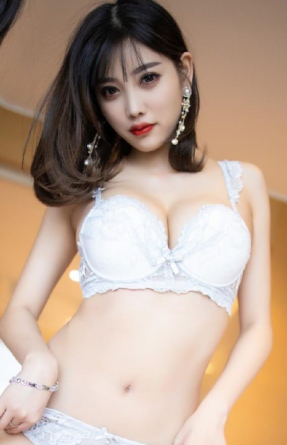 [XiuRen秀人网] 2019.09.24 No.1695 杨晨晨sugar 丝袜 美腿