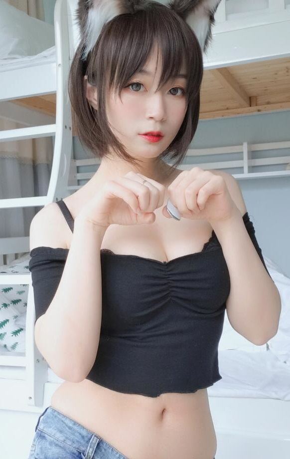 人气动漫Coser@白银81 布偶猫