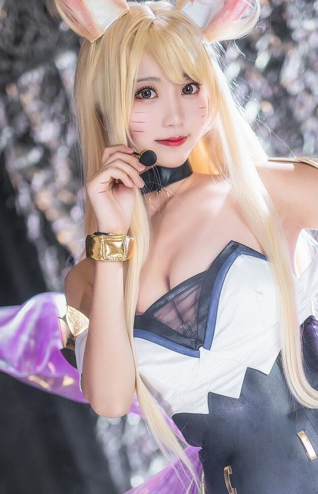 微博红人Coser@黑川 阿狸 KDA √