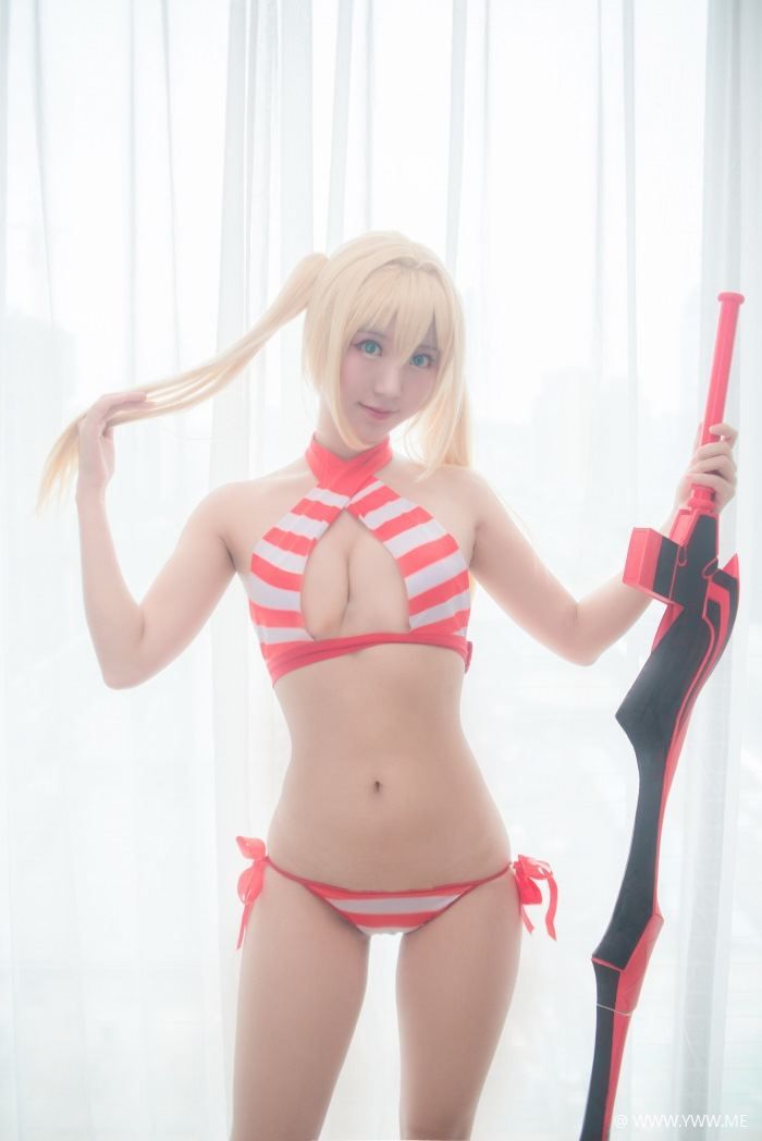 微博红人Coser@黑川 尼禄-像素点