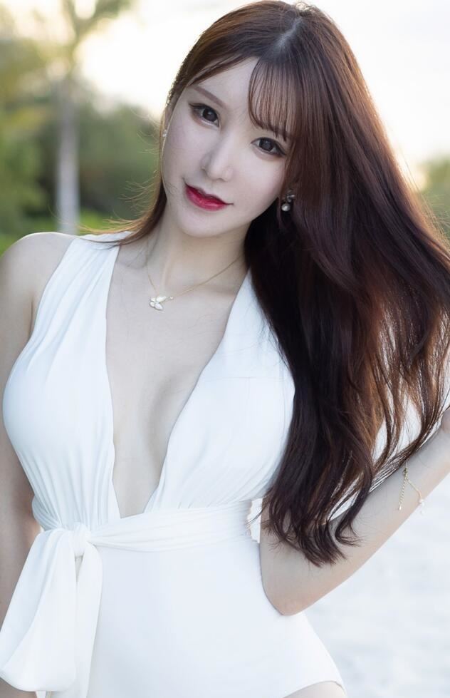 [YOUMI尤蜜荟] 2019.10.22 VOL.358 周于希Sandy 吊裙 美腿