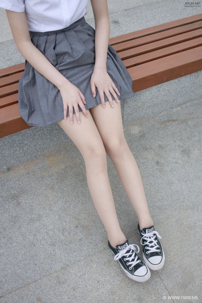 森萝财团写真 JKFUN-005 卉子 10D肉丝-像素点