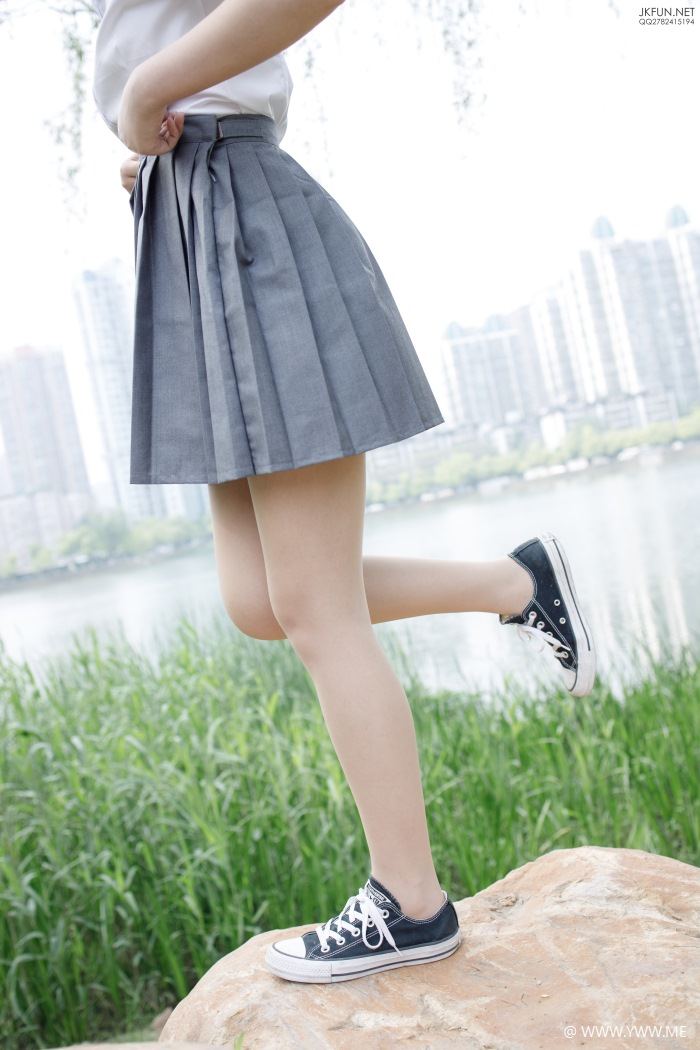 森萝财团写真 JKFUN-005 卉子 10D肉丝-像素点