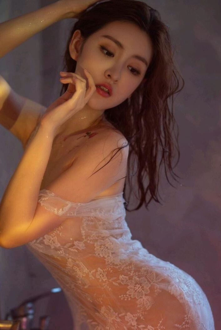 [XiuRen秀人网] 2019.11.12 No.1784 沈梦瑶 浴室 湿身