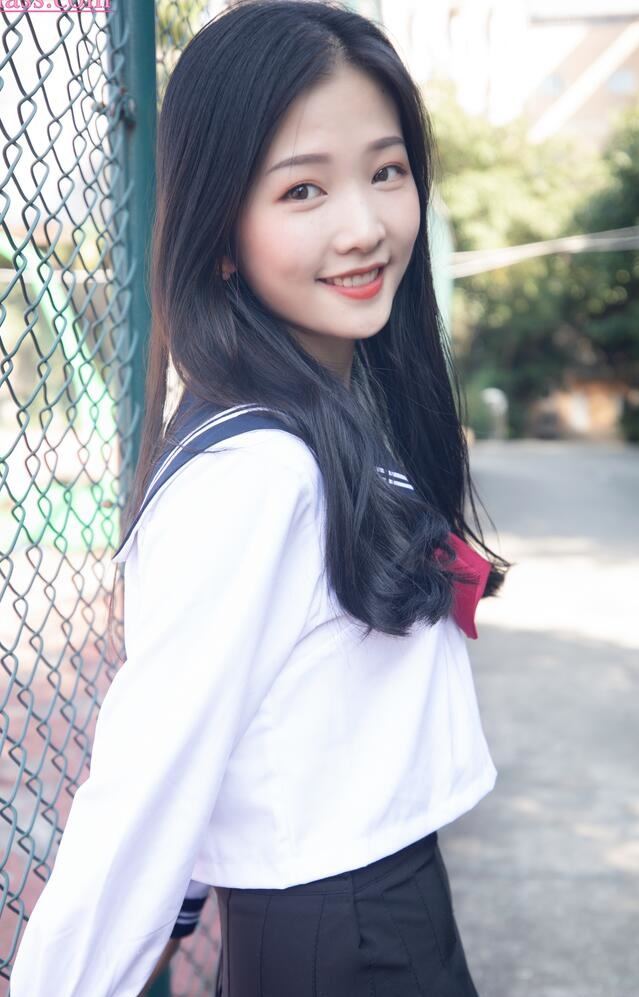 [MSLASS梦丝女神] 2019.10.28 NO.062 爱笑的少女 张芷馨