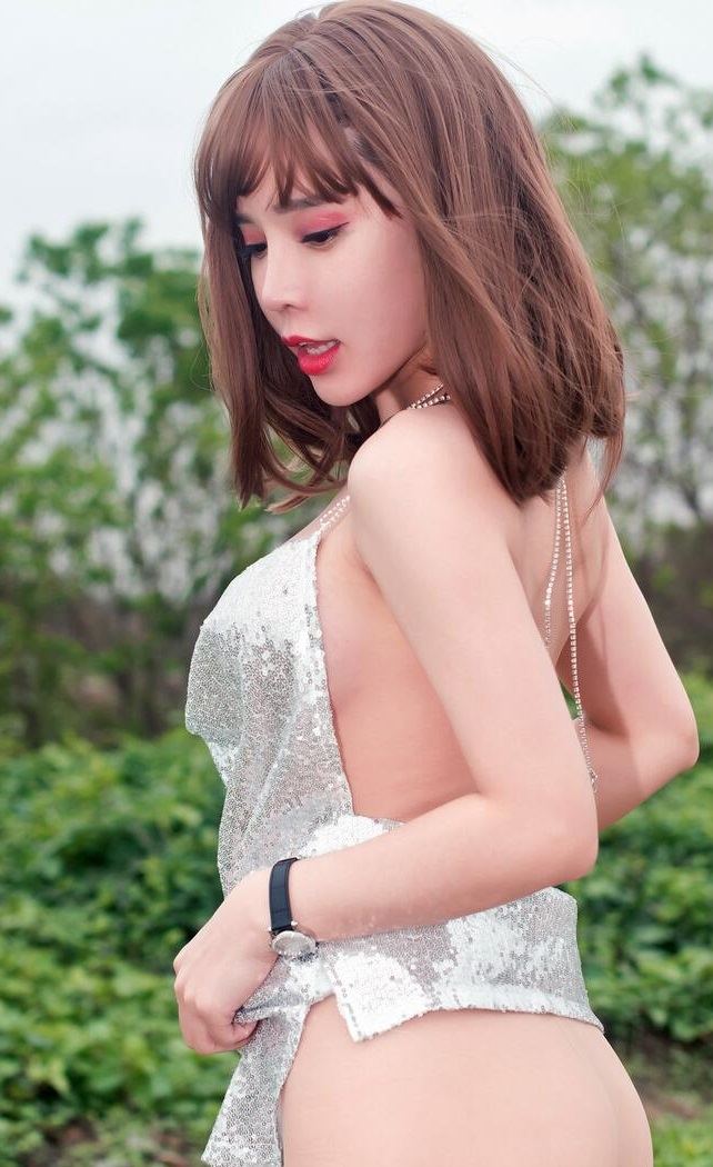 [DKGirl御女郎] 2019.11.15 VOL.120 艾小青 吊裙 丝袜
