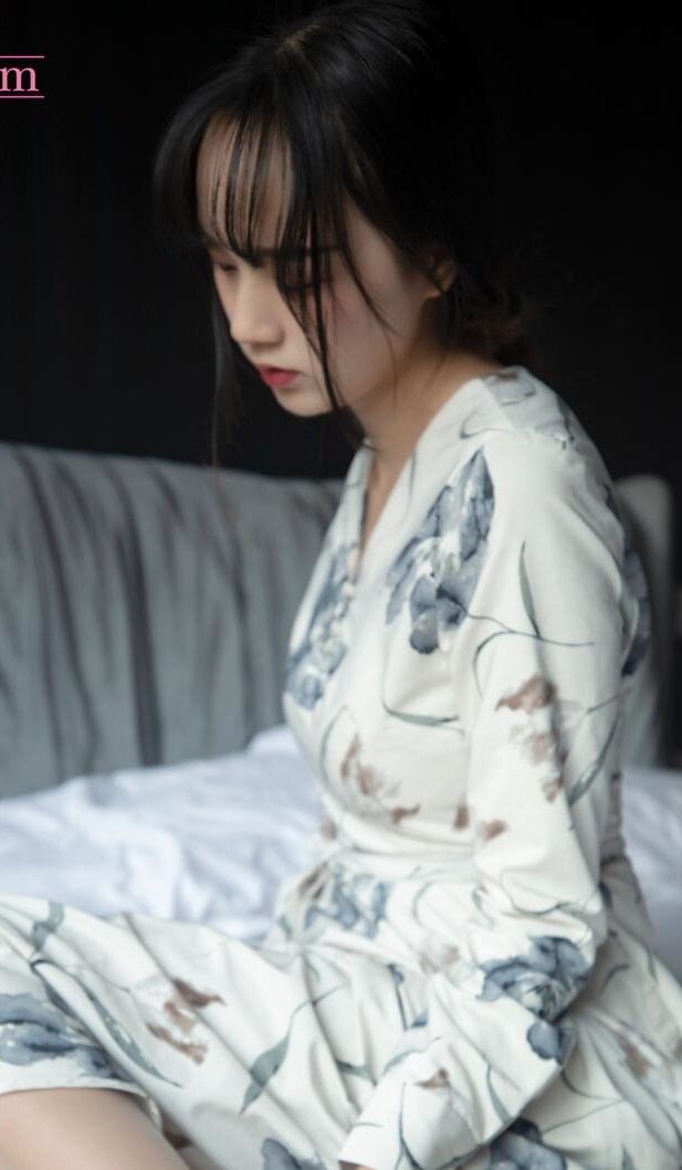 [MSLASS梦丝女神] 2019.11.08 NO.065 长裙的美人坯子 玥玥