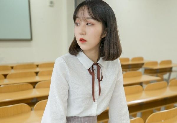 [MSLASS梦丝女神] 视频 2019.11.17 NO.031 教室顷语 视频版 刘诺