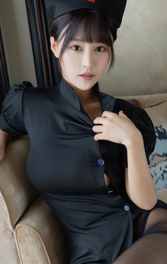 [IMISS爱蜜社] 2019.11.28 VOL.407 Flower朱可儿 黑丝 制服