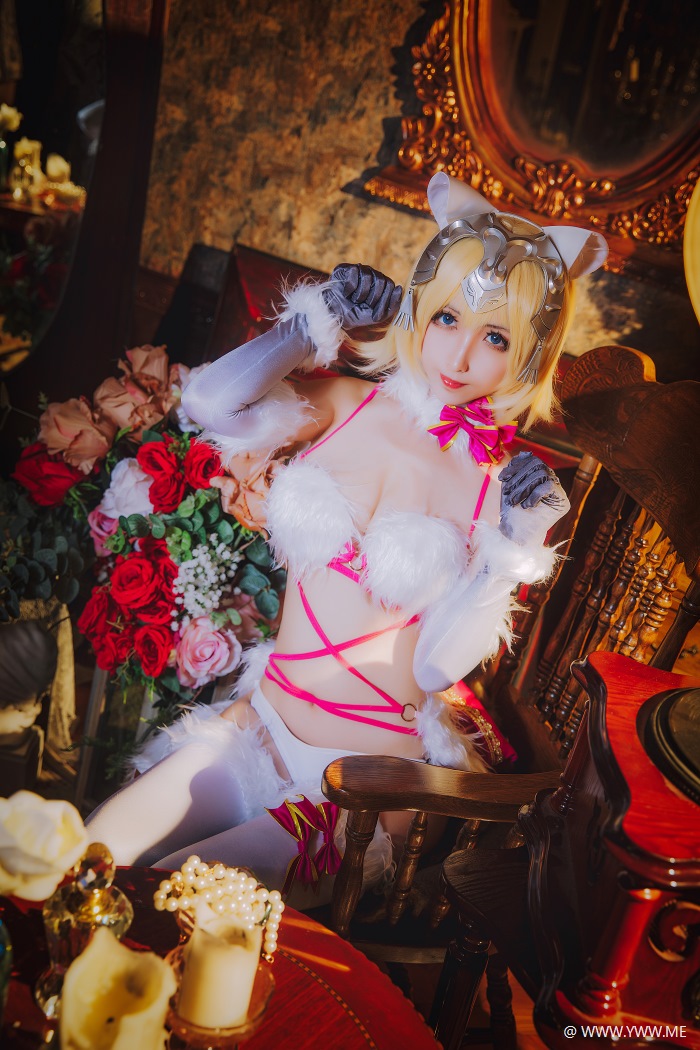 知名动漫Coser@rioko凉凉子 白贞-像素点
