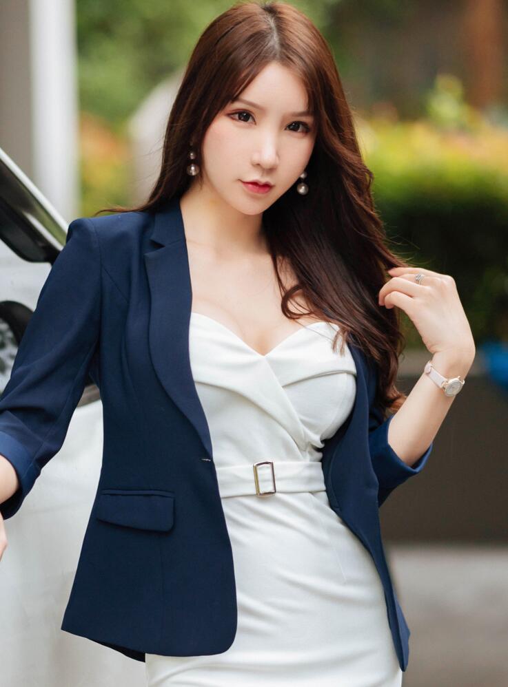 [HuaYang花漾] 2020.01.03 VOL.207 周于希Sandy 丝袜 外拍