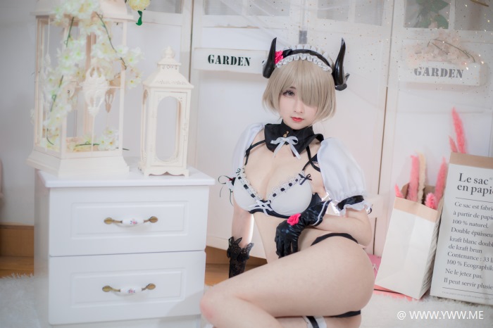 知名动漫Coser@rioko凉凉子 丽塔内衣-像素点