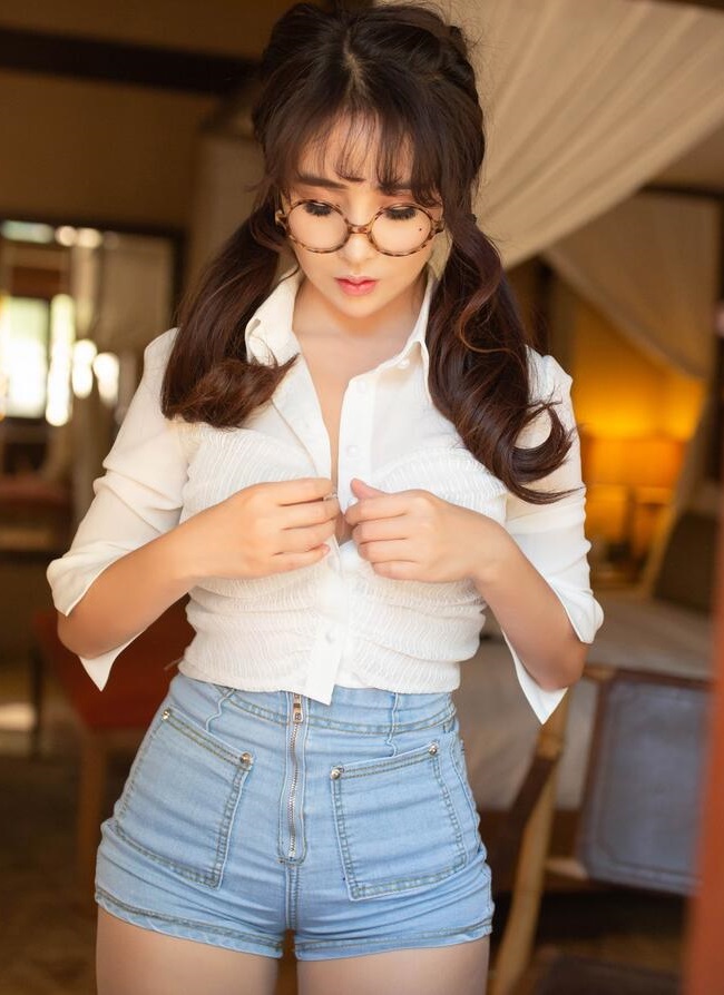 [XiuRen秀人网] 2020.01.08 No.1910 陶喜乐_lele 探险家