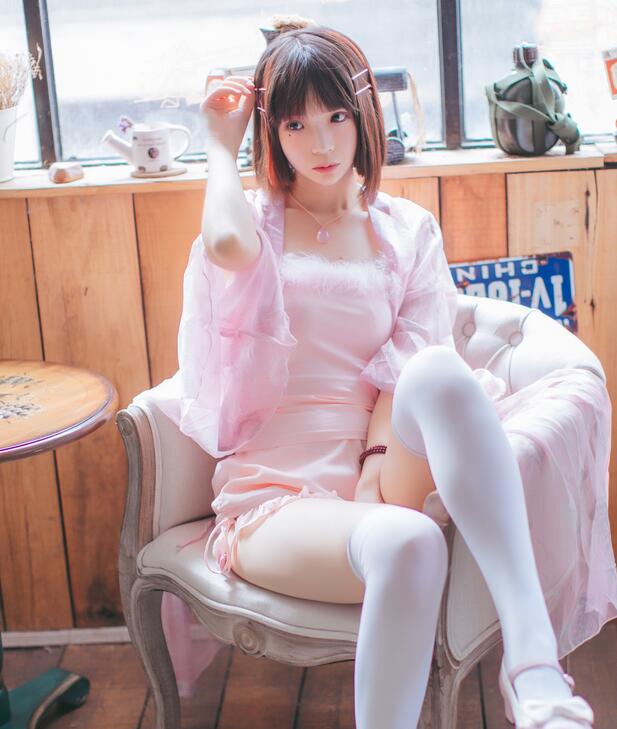 COS美女 疯猫ss – 粉红日常 散图