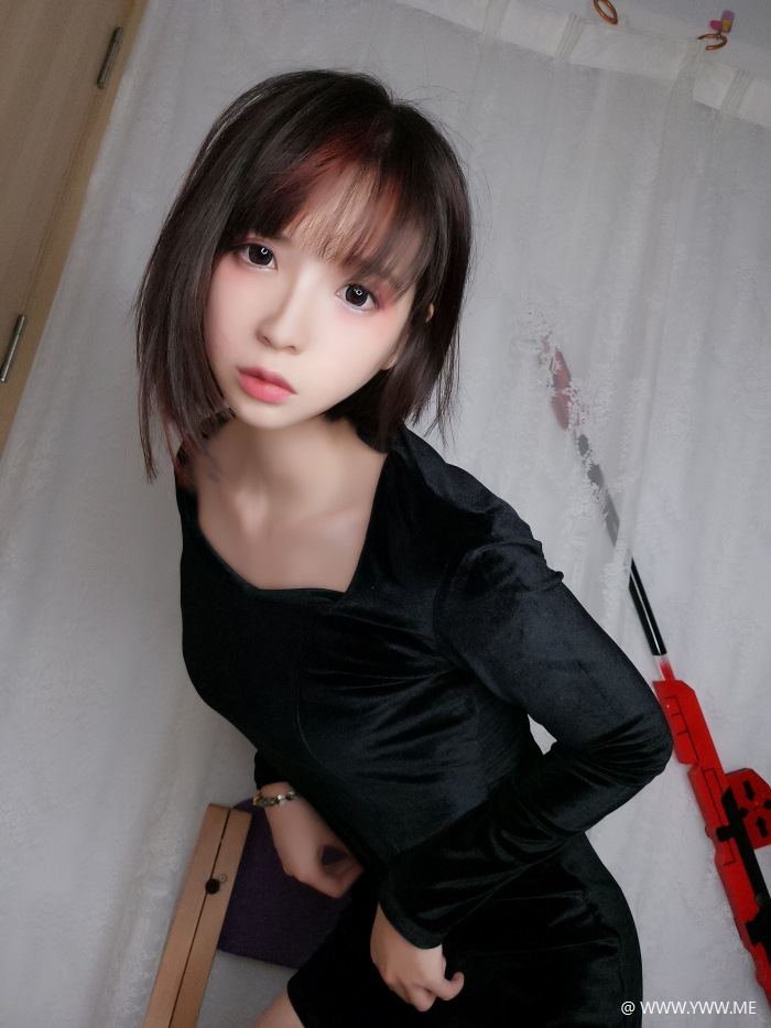 COS美女 疯猫ss – 黑色紧身衣 散图-像素点
