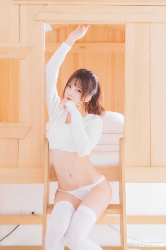 萝莉风COS 桜桃喵 – 小白-像素点