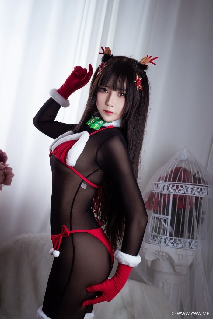 微博红人Coser@抱走莫子aa – 比基尼 连体黑丝圣诞-像素点