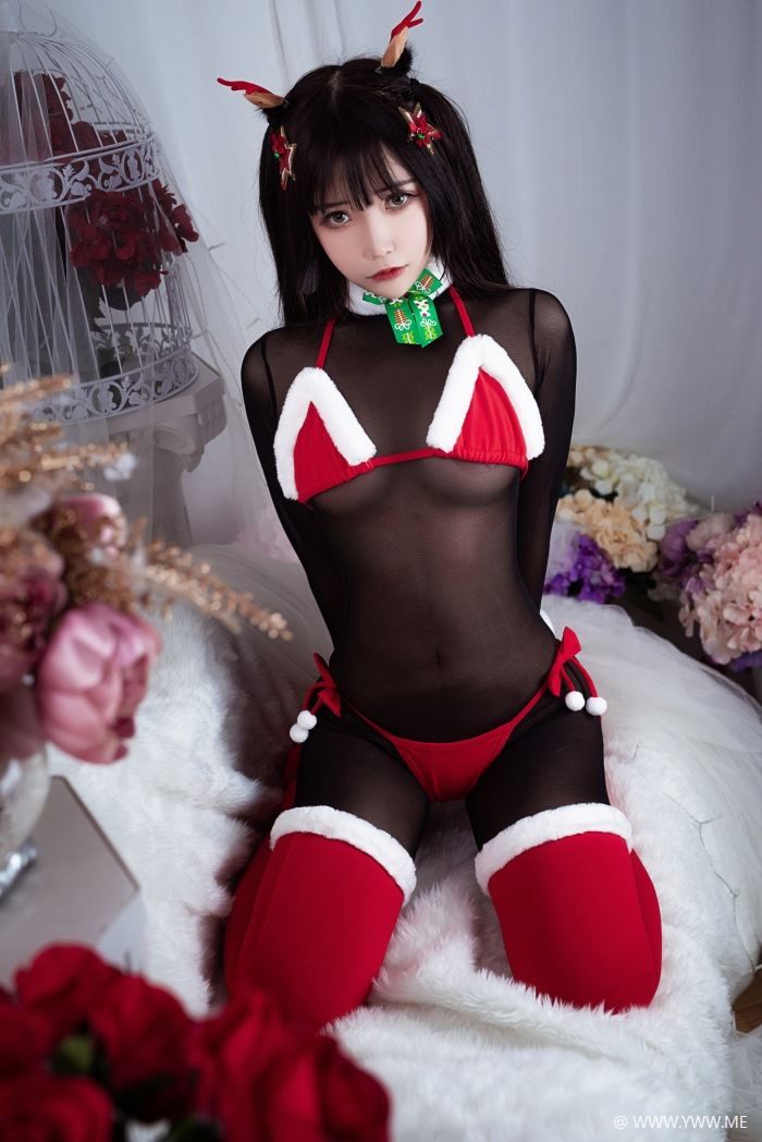 微博红人Coser@抱走莫子aa – 比基尼 连体黑丝圣诞-像素点