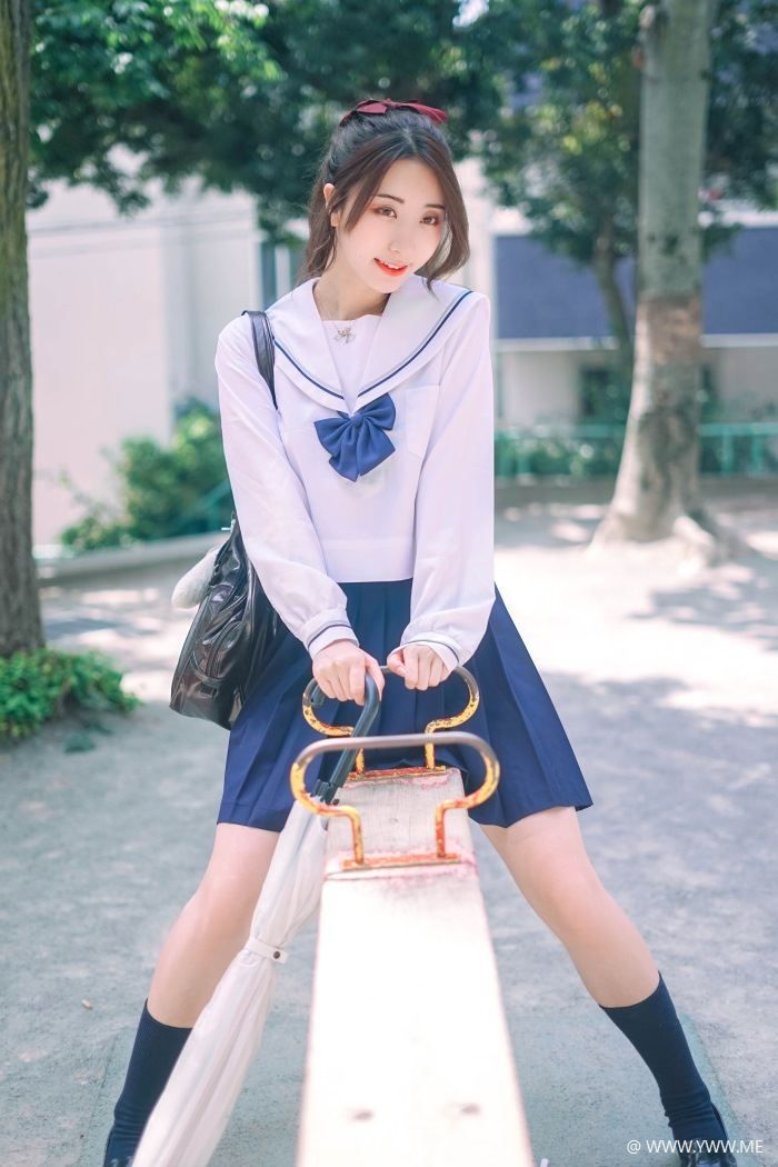 微博红人Coser@黑川 单马尾制服-像素点
