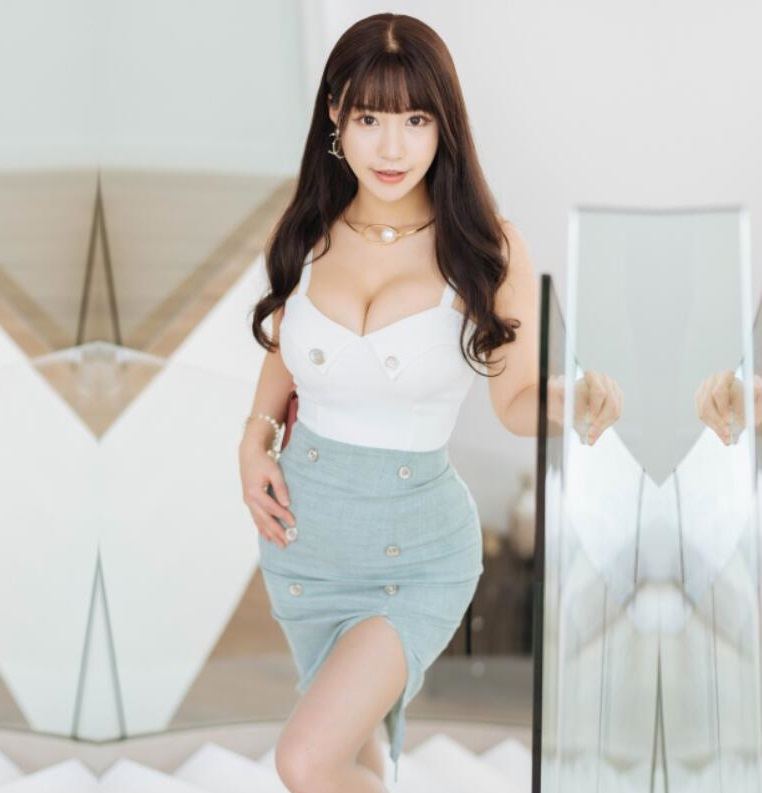 [HuaYang花漾] 2020.03.11 VOL.226 朱可儿Flower 丝袜 美胸