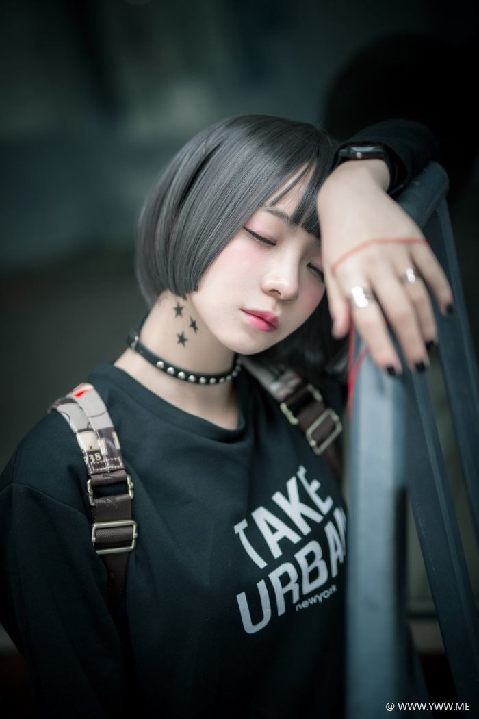 COS美女 疯猫ss – 日常 散图-像素点