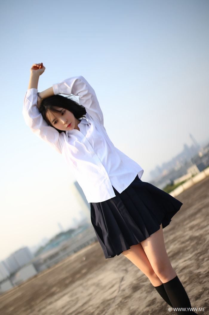 COS美女 疯猫ss – 天台 散图-像素点