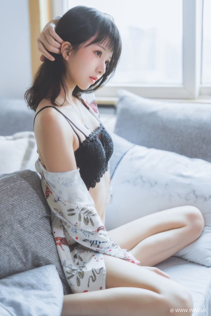 萝莉风COS 桜桃喵 – 倦-像素点