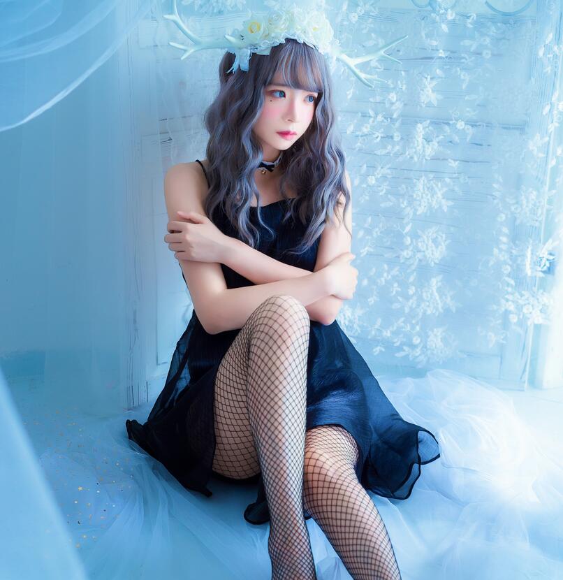 COS美女 疯猫ss – 黑裙