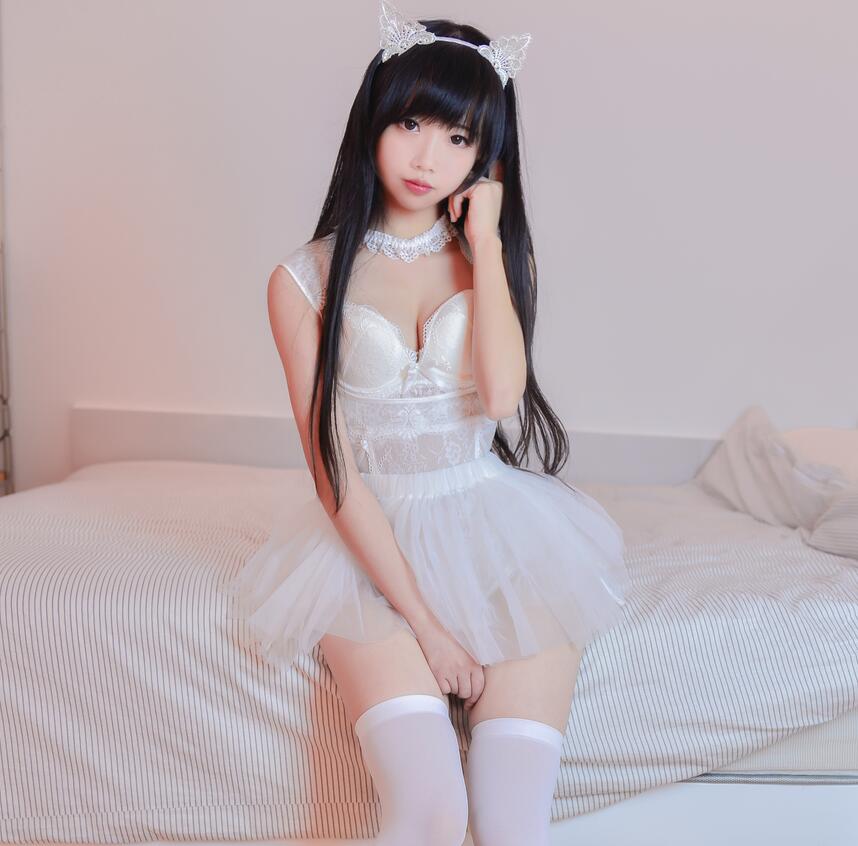 人气Coser小姐姐@雪琪SAMA – 猫系少女白猫