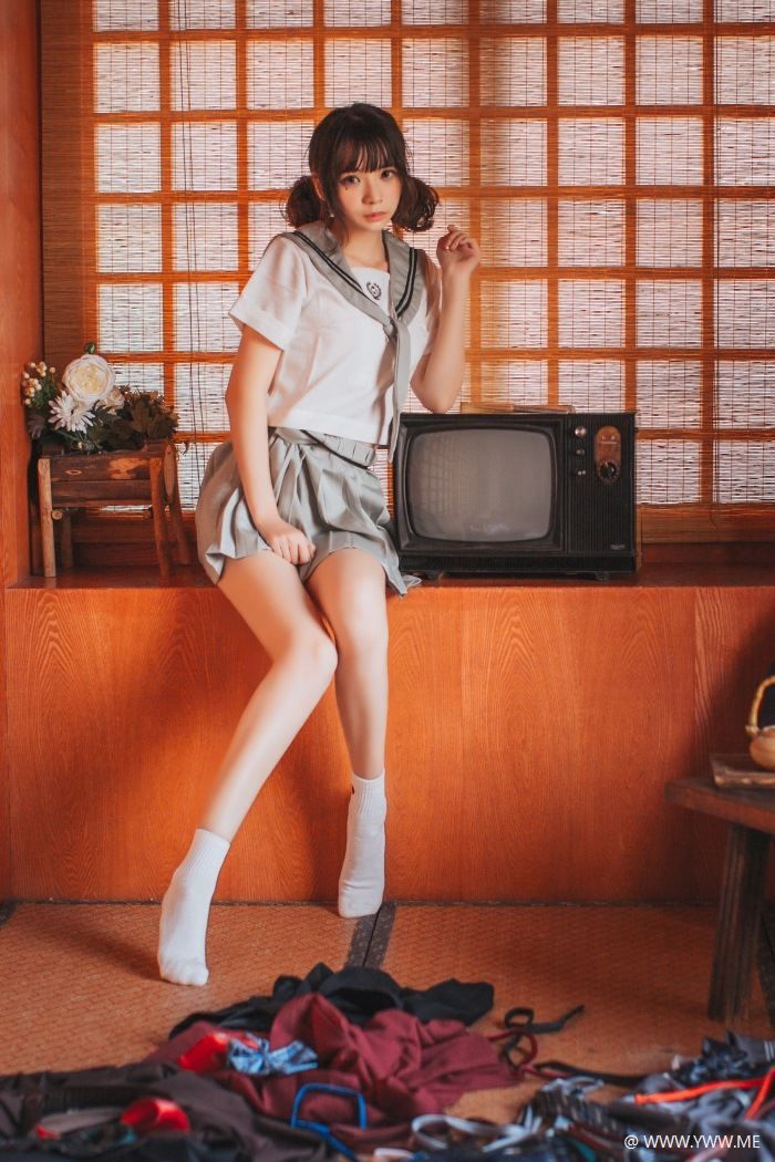 COS美女 疯猫ss – 日式JK-像素点