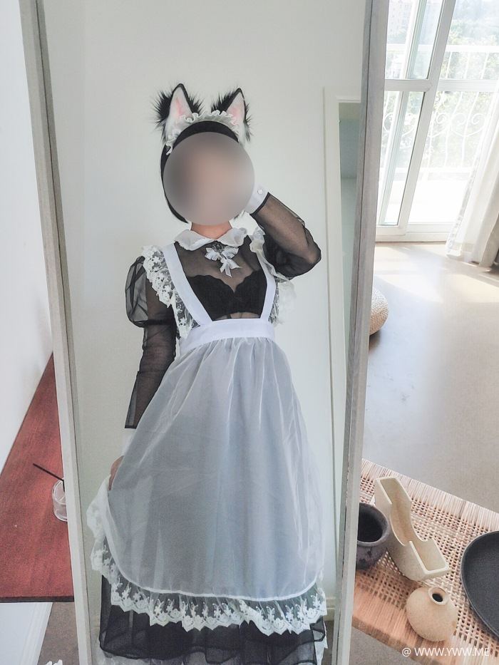 知名Coser@蠢沫沫 透明女仆自拍-像素点