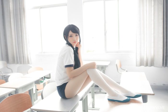 COS美女 疯猫ss – 体操服-像素点