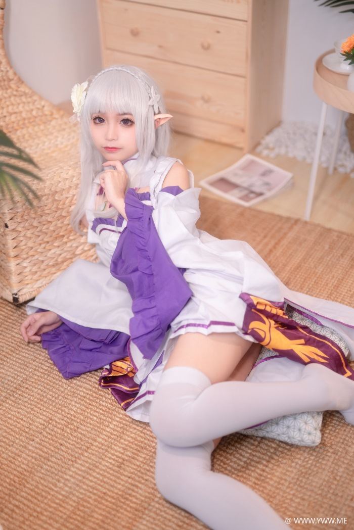 知名Coser@蠢沫沫 艾米利亚-像素点