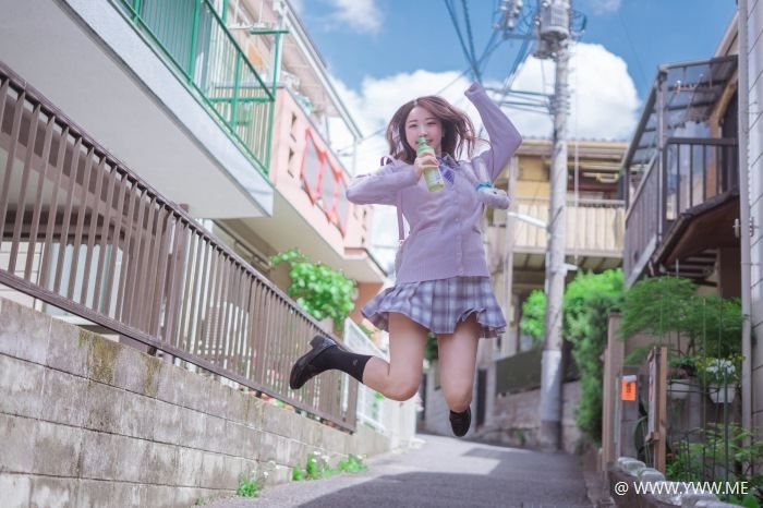 微博红人Coser@黑川 民宿楼下-像素点