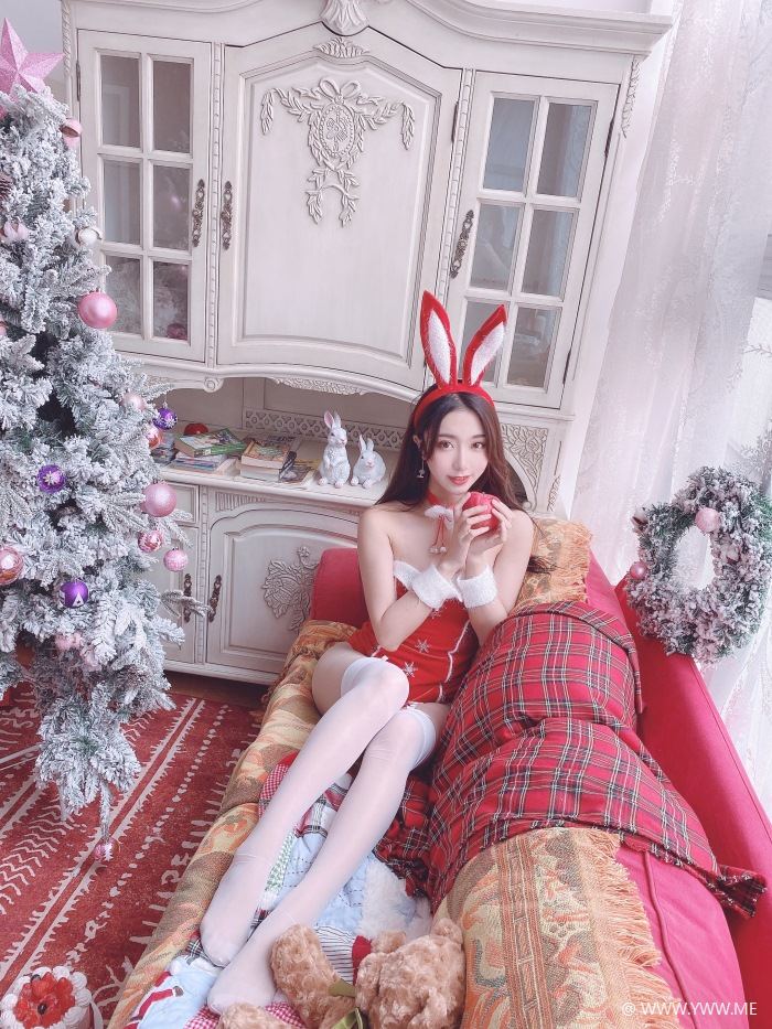 微博红人Coser@黑川 圣诞小兔子-像素点