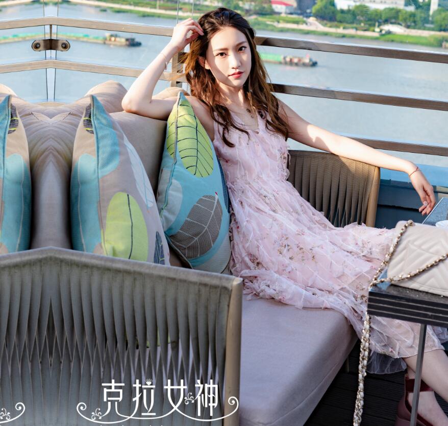 [KeLaGirls克拉女神] 2019.12.20 邂逅外滩 芊芊 VIP专辑