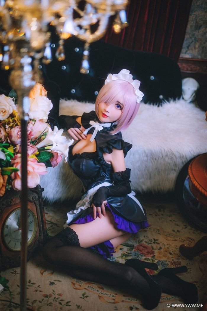 知名动漫Coser@rioko凉凉子 玛修-像素点
