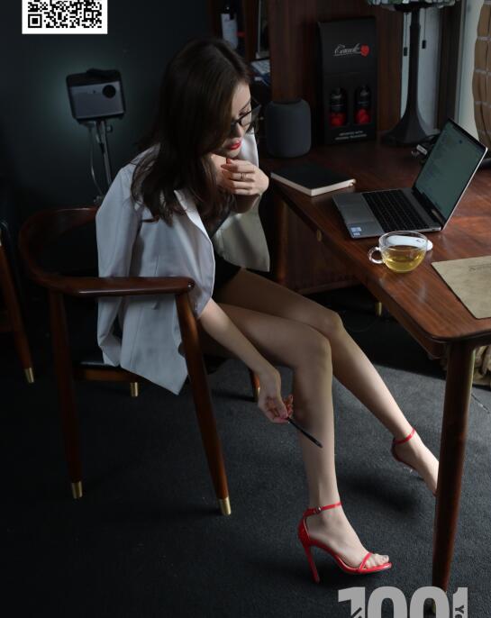[IESS异思趣向] 一千零一夜 077 Lucy《蕾丝小秘1》
