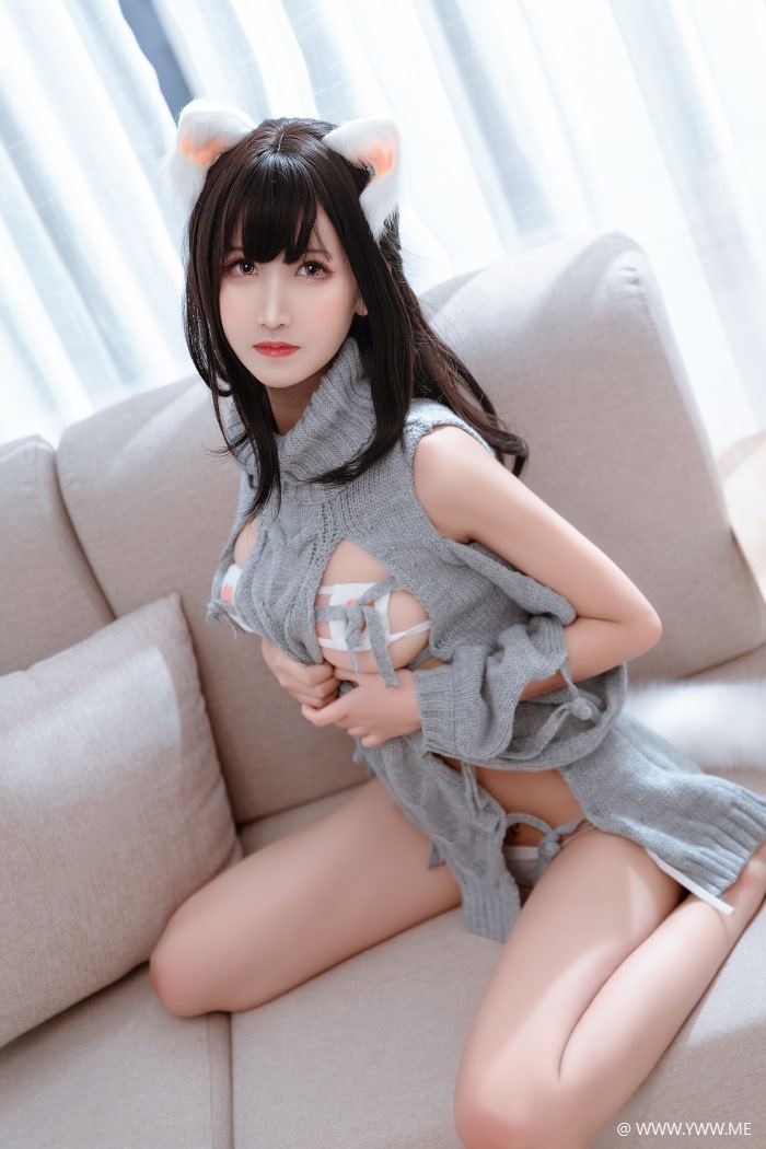 COS小妹妹@三度_69 露背毛衣-像素点