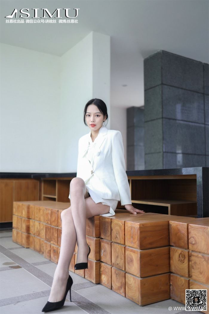 丝慕写真 SM237 天天一元 模特:咩咩《私教拜访》-像素点