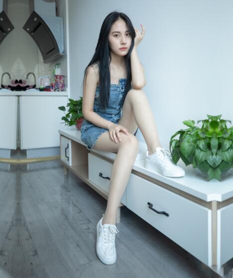 [MSLASS梦丝女神] 2020.06.30 NO.121 牛仔连衣裙美滋滋 小允儿