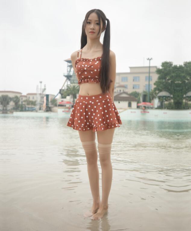 [MSLASS梦丝女神] 2020.07.03 NO.122 泳池派对 诗琪