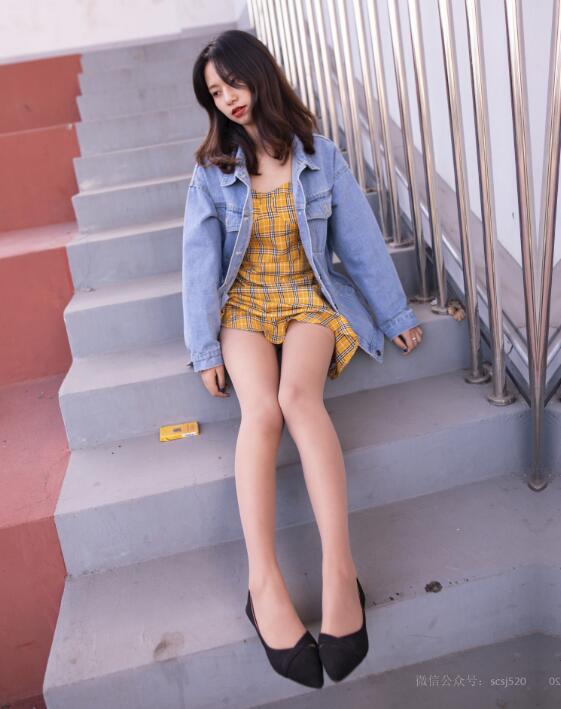[LSS山茶摄影] NO.107 美不美，看大腿