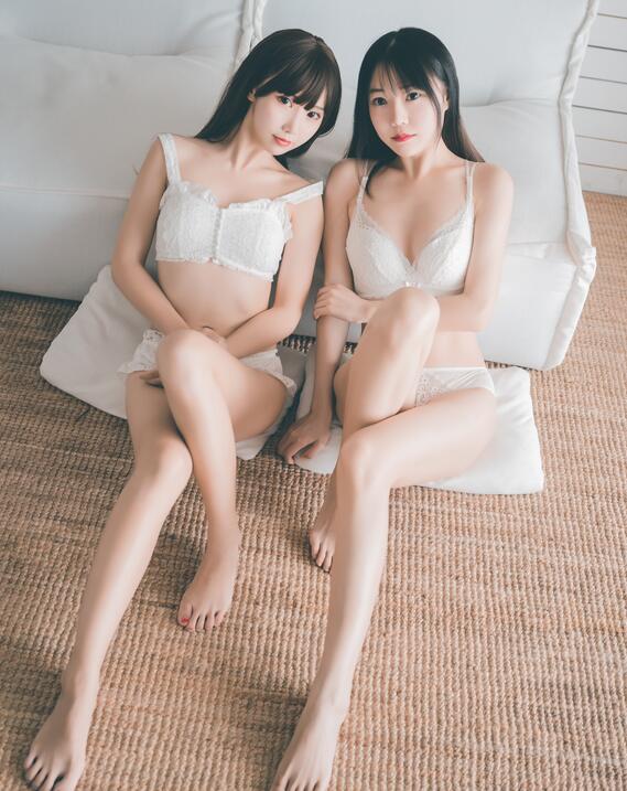 可爱人气Coser面饼仙儿 – 饼饼和香草喵