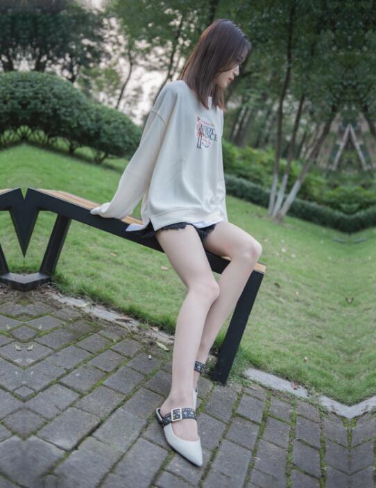 [大生模拍] NO.157 丹丹 白嫩美丝
