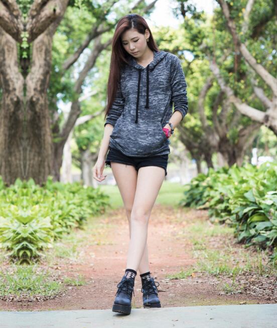 台湾美女 – Dudu Wu(吴若) 新生公园&林安泰古厝