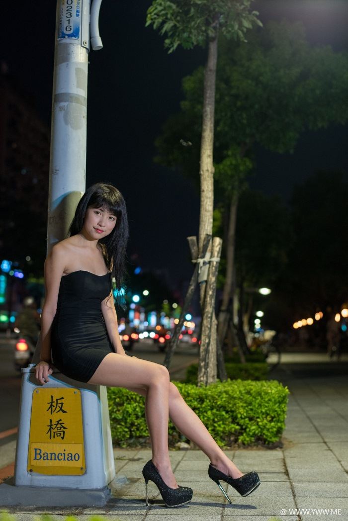 台湾美女 – Nima(妮玛) 板桥车站夜拍-像素点