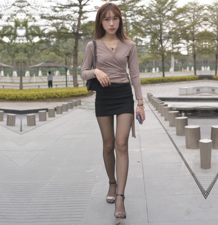 程生街拍作品 – 澳园的黑丝 写真+视频