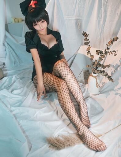 知名Coser@蠢沫沫 护士姐姐