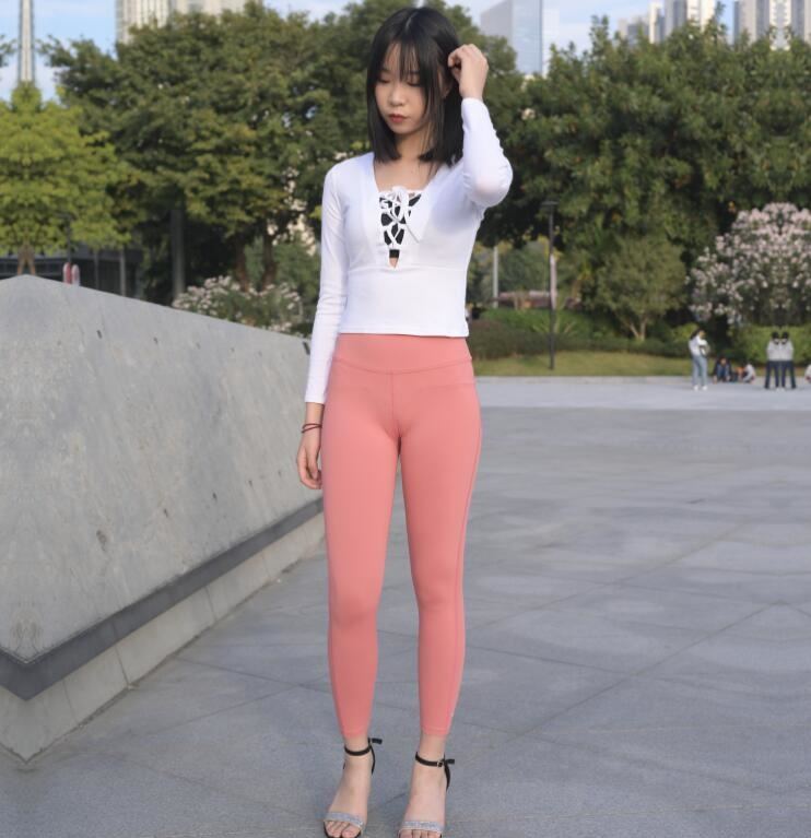 程生街拍作品 – 粉红瑜伽妹妹 写真+视频